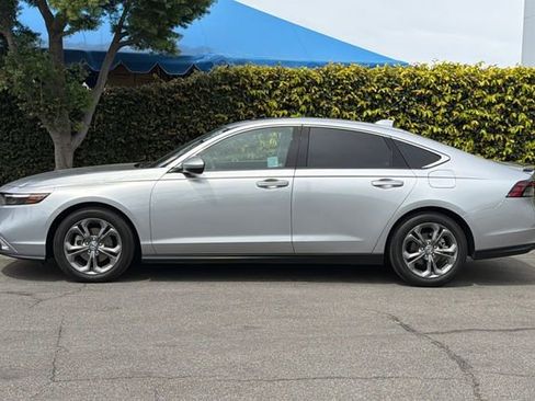 Certified 2024 Honda Accord EX image 8