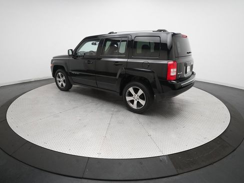 Used 2016 Jeep Patriot High Altitude image 12
