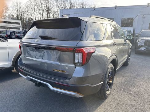 Used 2026 Ford Explorer Tremor w/ Tremor Convenience Package image 6