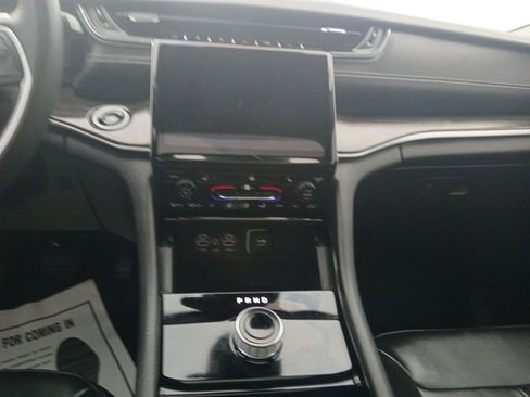 Used 2023 Jeep Grand Cherokee Limited w/ Trailer Tow Prep Group (B) image 13