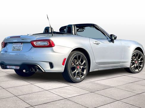 Used 2020 FIAT 124 Spider Abarth w/ Convenience Group image 16
