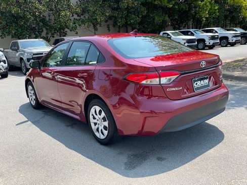 Used 2026 Toyota Corolla LE FWD image 6