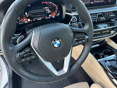 Used 2023 BMW 530i xDrive w/ Premium Package AWD/4WD image 18