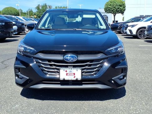 Used 2024 Subaru Legacy Limited AWD/4WD image 2