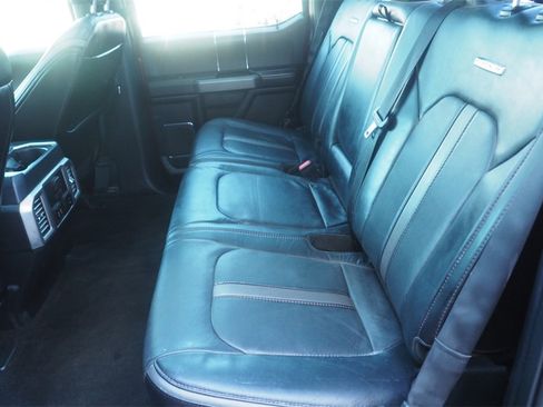 Used 2018 Ford F150 Platinum w/ Equipment Group 701A Luxury image 18