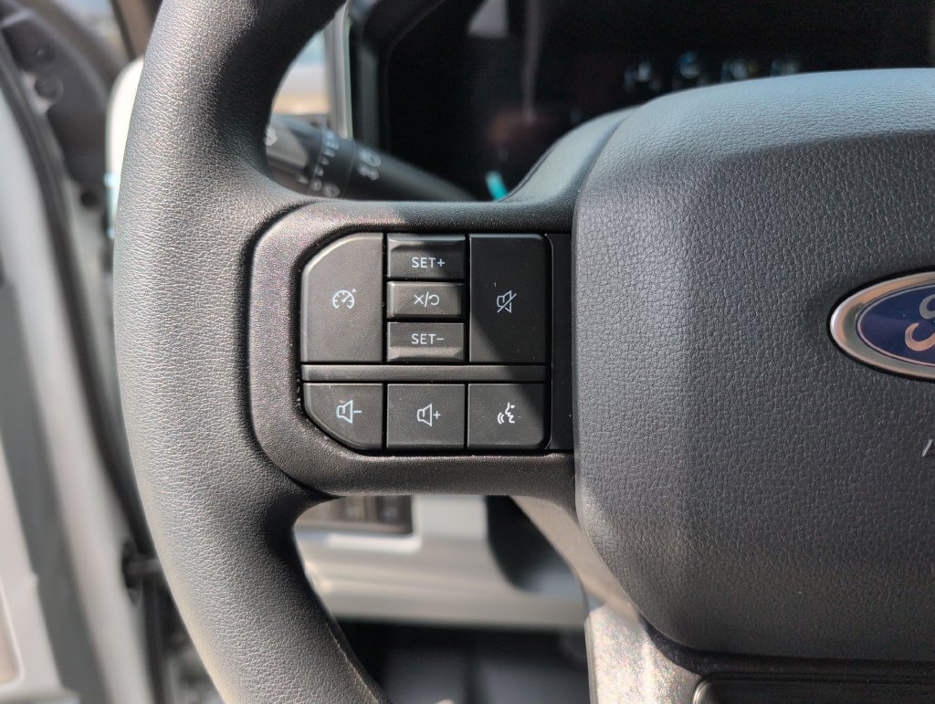 New 2026 Ford F250 XLT w/ XLT Premium Package AWD/4WD image 30