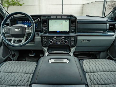 Used 2024 Ford F350 Limited w/ FX4 Off-Road Package AWD/4WD image 35