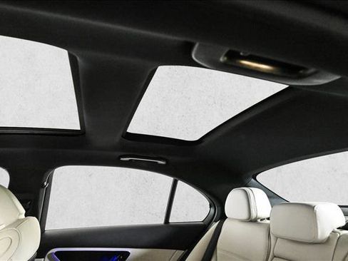 Used 2023 Mercedes-Benz C 300 4MATIC Sedan image 23