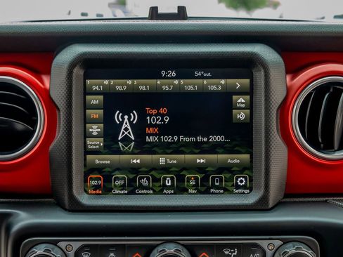 Used 2023 Jeep Gladiator Rubicon w/ LED Lighting Group image 26