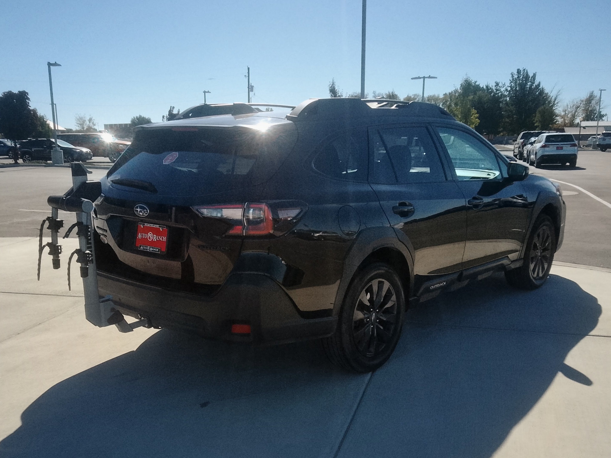 Used 2023 Subaru Outback Onyx Edition AWD/4WD image 3