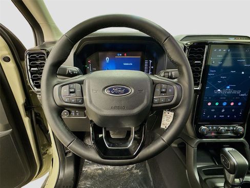 New 2026 Ford Ranger XLT w/ Equipment Group 301A High image 11