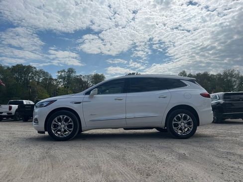 Used 2020 Buick Enclave Avenir w/ Avenir Technology Package AWD/4WD image 16