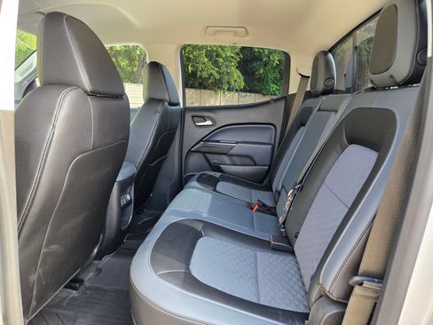 Used 2020 Chevrolet Colorado Z71 RWD image 14