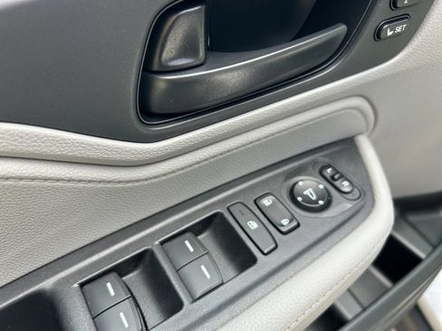 Used 2018 Honda Odyssey EX-L image 21