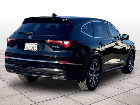 Used 2023 Acura MDX SH-AWD w/ Technology Package image 15