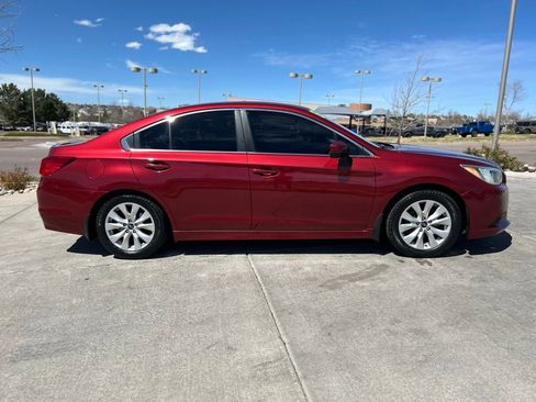 Used 2015 Subaru Legacy 2.5i Premium w/ Moonroof Package AWD/4WD image 9