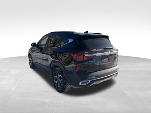 Used 2022 Kia Seltos EX image 7