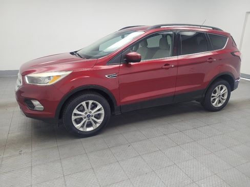 Used 2018 Ford Escape SE AWD/4WD image 2