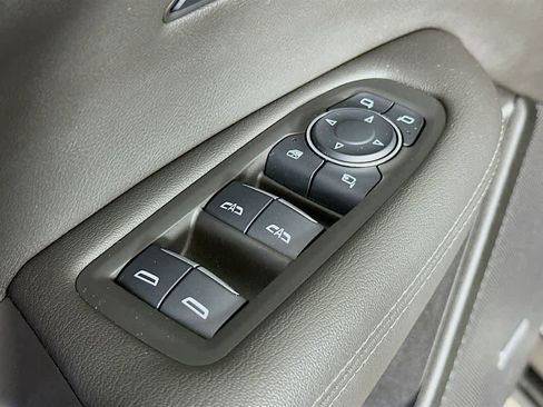 Used 2025 Cadillac XT6 Premium Luxury w/ LPO, Floor Liner Package image 28