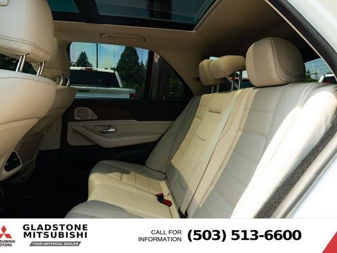 Used 2021 Mercedes-Benz GLE 450 4MATIC w/ AMG Line Exterior image 23