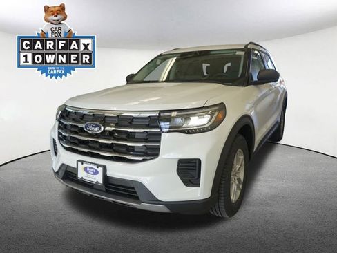 Used 2026 Ford Explorer Active image 1