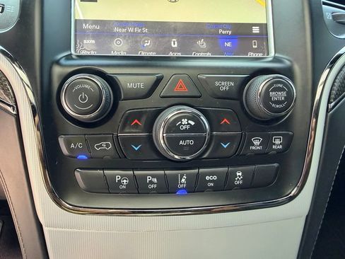 Used 2018 Jeep Grand Cherokee Trackhawk AWD/4WD image 44