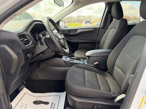 Used 2023 Ford Escape Active w/ Cold Weather Package image 15