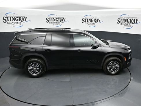 Used 2026 Chevrolet Traverse LT AWD/4WD image 16