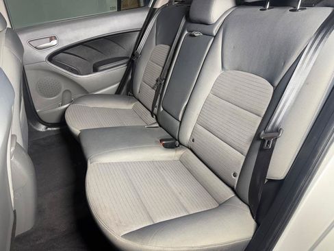 Used 2017 Kia Forte LX w/ LX Popular Package FWD image 22