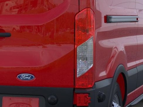 New 2026 Ford Transit 250 148 Medium Roof Extended AWD w/ Exterior Upgrade Package image 21