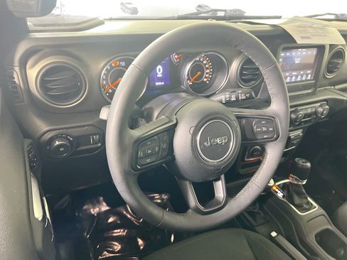 Used 2023 Jeep Wrangler Sport AWD/4WD image 21