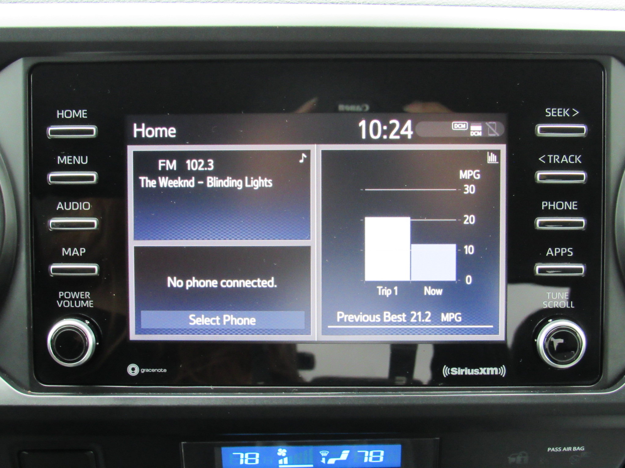 Used 2021 Toyota Tacoma SR AWD/4WD image 22