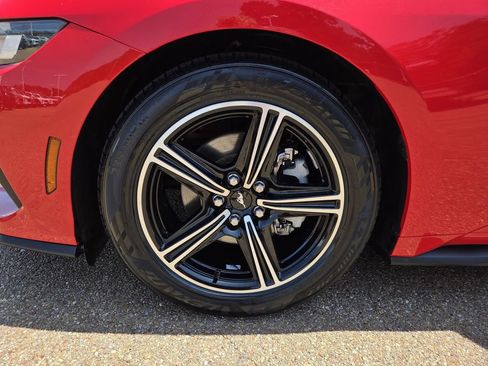 Used 2024 Ford Mustang Premium RWD image 31
