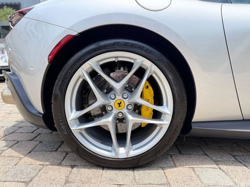 Used 2022 Ferrari Roma RWD image 26