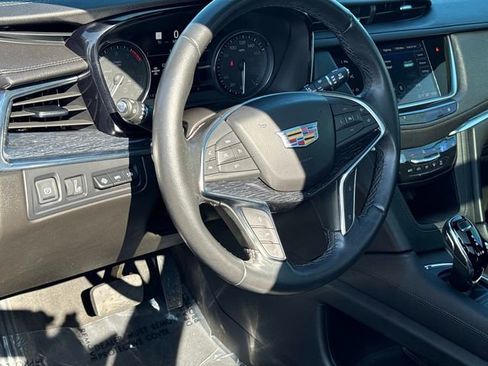 Certified 2024 Cadillac XT5 Premium Luxury w/ Technology Package image 18