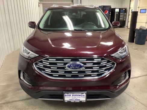 Used 2020 Ford Edge SEL w/ Convenience Package image 9
