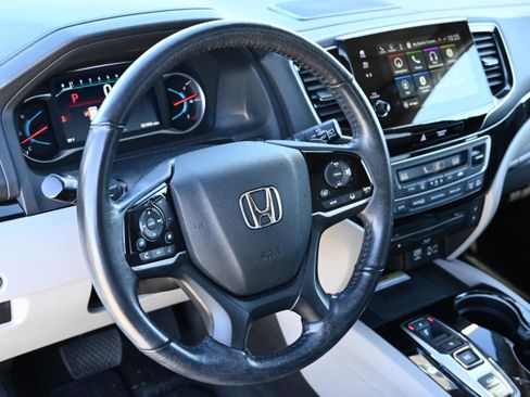 Used 2020 Honda Pilot Elite image 12
