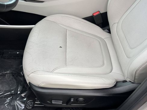 Certified 2023 Hyundai Tucson Limited AWD/4WD image 29