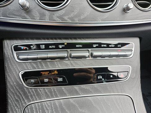 Certified 2021 Mercedes-Benz E 350 4MATIC Sedan image 25