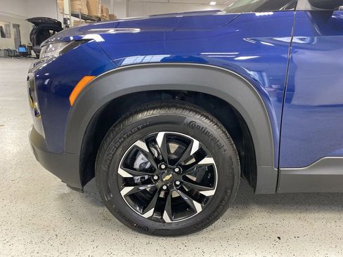 Certified 2023 Chevrolet TrailBlazer LT w/ Convenience Package image 42