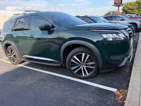 Used 2023 Nissan Pathfinder Platinum w/ Lighting Package (N93) AWD/4WD image 1