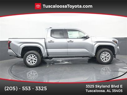 New 2025 Toyota Tacoma SR5