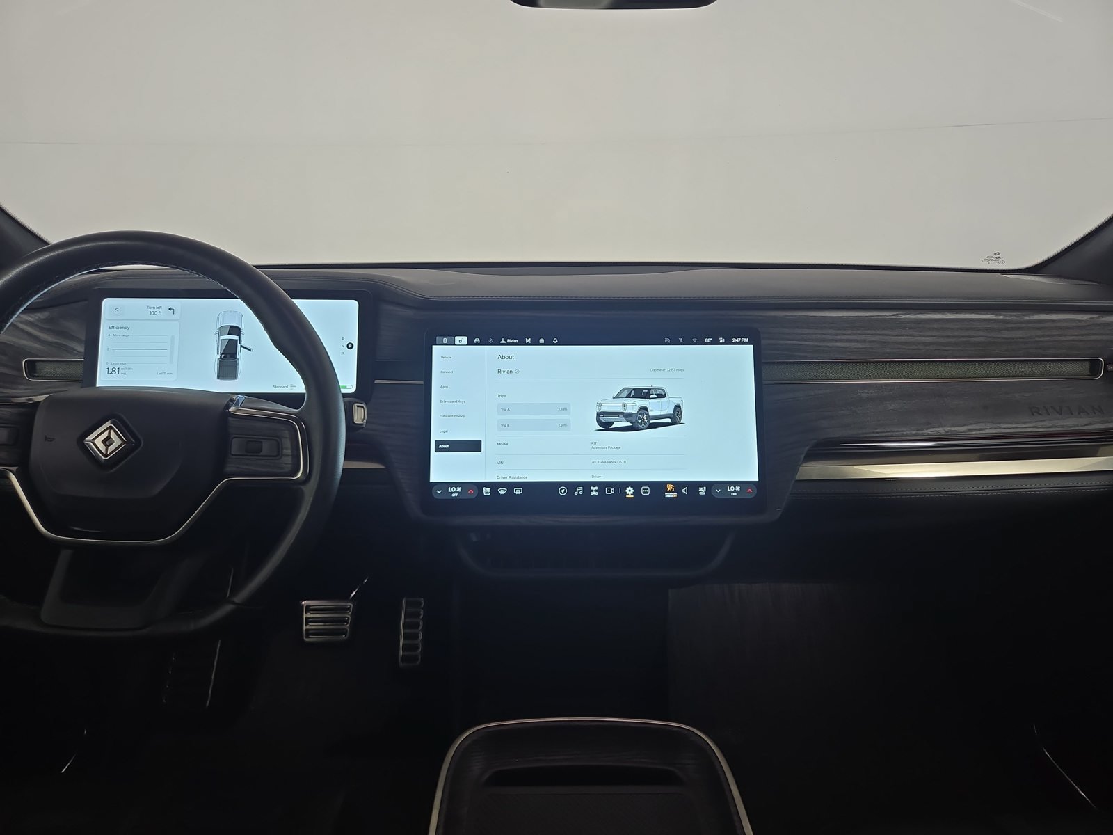 Used 2022 Rivian R1T Adventure AWD/4WD image 25