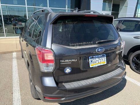 Used 2018 Subaru Forester 2.5i Premium AWD/4WD image 2