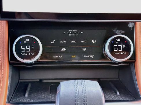 New 2026 Jaguar F-PACE R-Dynamic S AWD/4WD image 35