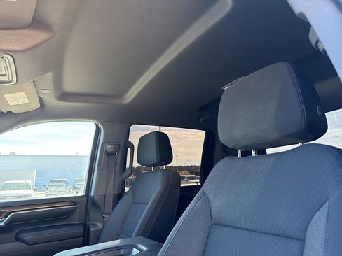 Used 2024 Chevrolet Silverado 2500 LT image 10