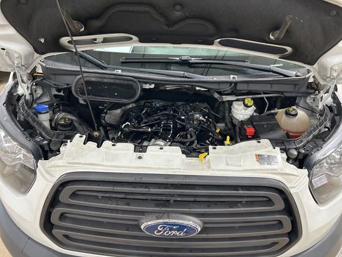 Used 2017 Ford Transit 250 148 Low Roof image 21