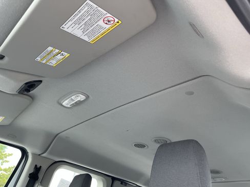 Used 2019 Ford Transit 350 XLT RWD image 28
