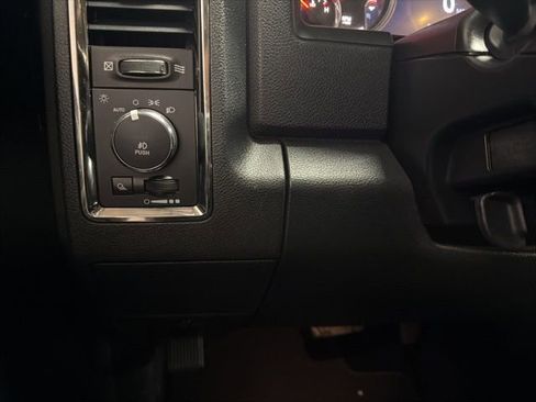 Used 2016 RAM 1500 Sport image 14