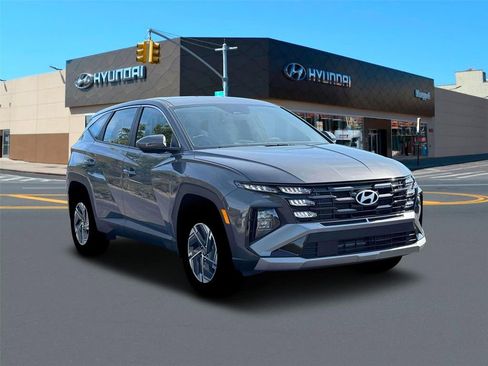 New 2026 Hyundai Tucson Blue SE AWD/4WD image 11